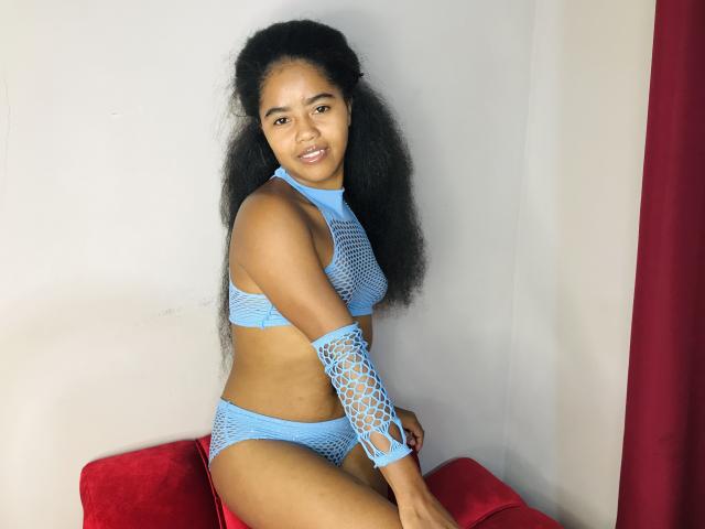 Alliyce - Live porn &amp; sex cam - 25711189