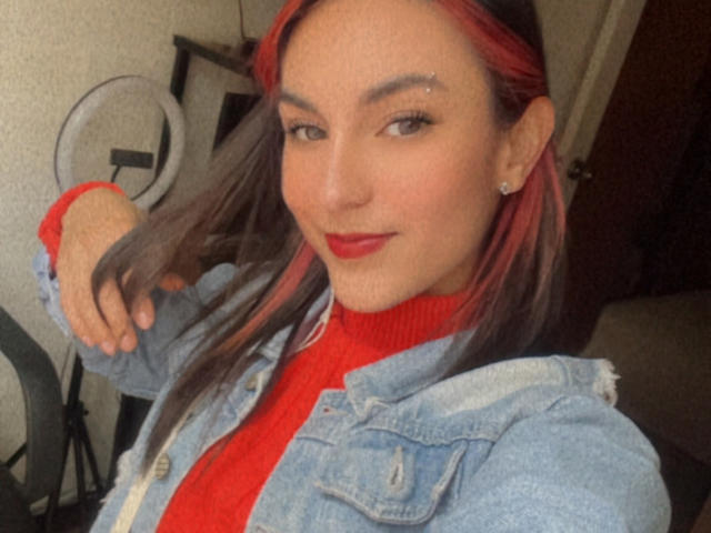 AmyStreetwise69 - Élő pornó és szexkamera - 25711981