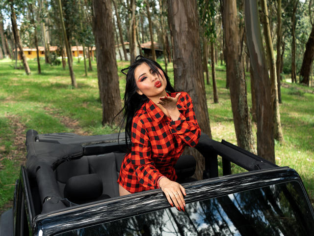 EmmaaRodriguez - Sexe cam en vivo - 25712325