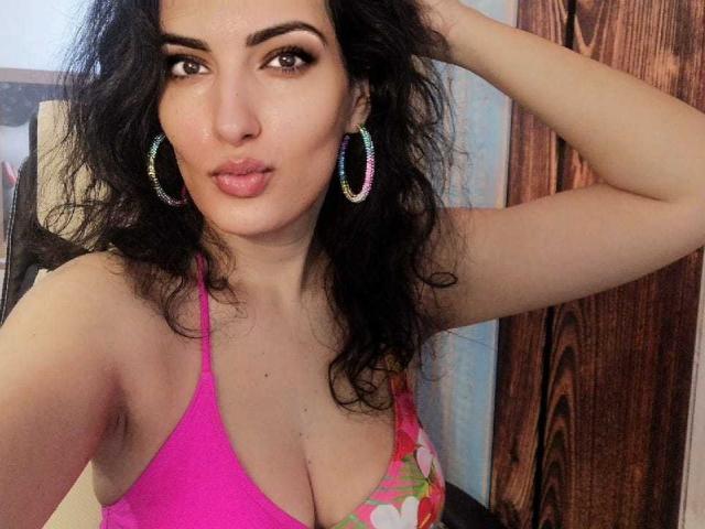 AddictedToUTS - Live porn &amp; sex cam - 25712493