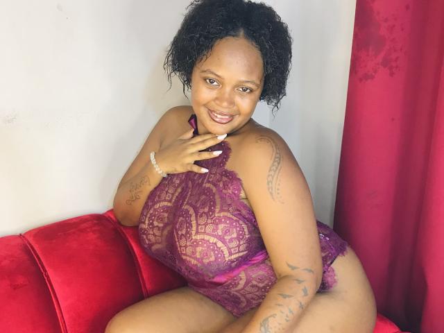 AlyciaLaJolie - Sexe cam en vivo - 25716013