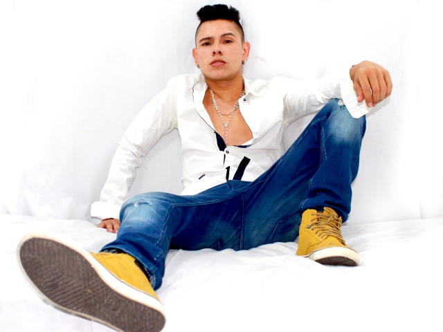 HunterCollins - Sexe cam en vivo - 2571902