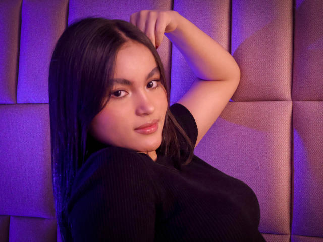 MiiaPalmer - Live Sex Cam - 25720129