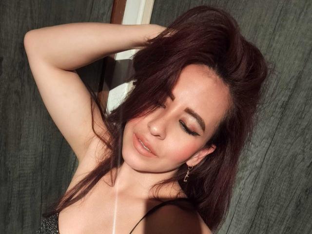 CamileParist - Live porn &amp; sex cam - 25724585