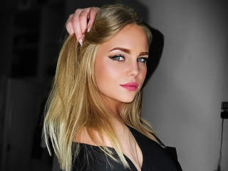 CherryDeluxe-hot - Live porn &amp; sex cam - 25725509