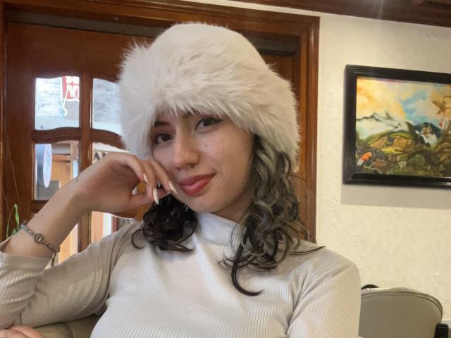 ElizaCanterville - Live porn &amp; sex cam - 25725885