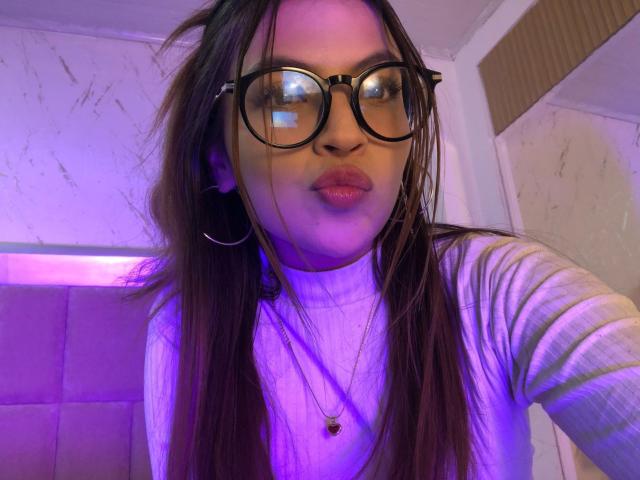 NyraVane - Live sex cam - 25726277