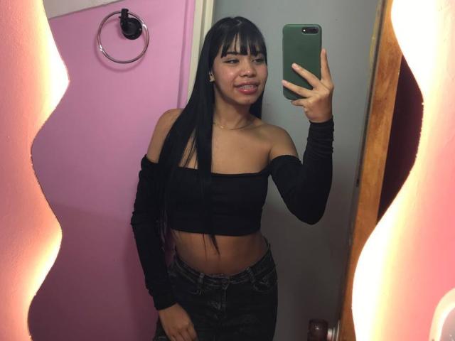 EmaGarces - Porno na żywo i seks kamera - 25727889