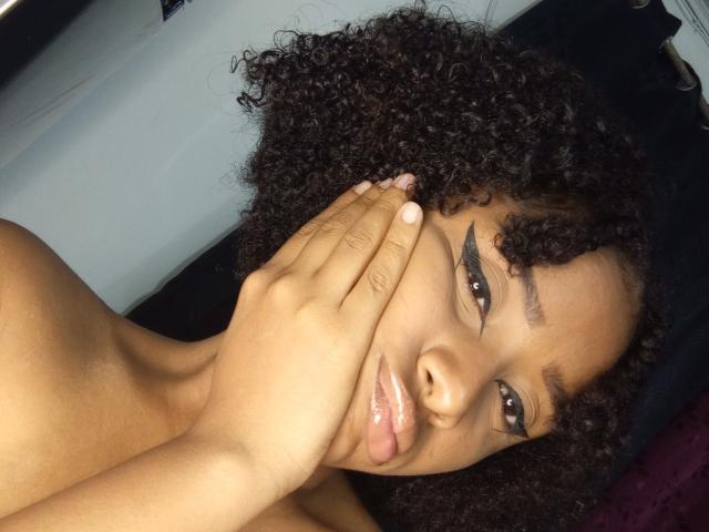 MeganWlliams - Live porn &amp; sex cam - 25727917