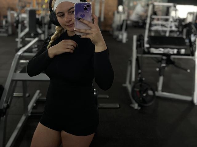 AtheneaRossi - Live porn &amp; sex cam - 25728285