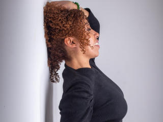 AryFoxy - Live porn &amp; sex cam - 25728861