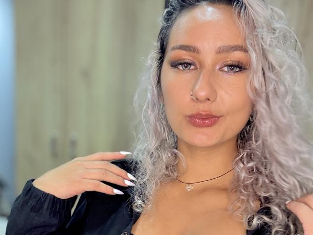 FloraSaenz - Live porn &amp; sex cam - 25729969