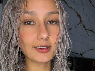 FloraSaenz - Live porn &amp; sex cam - 25729993