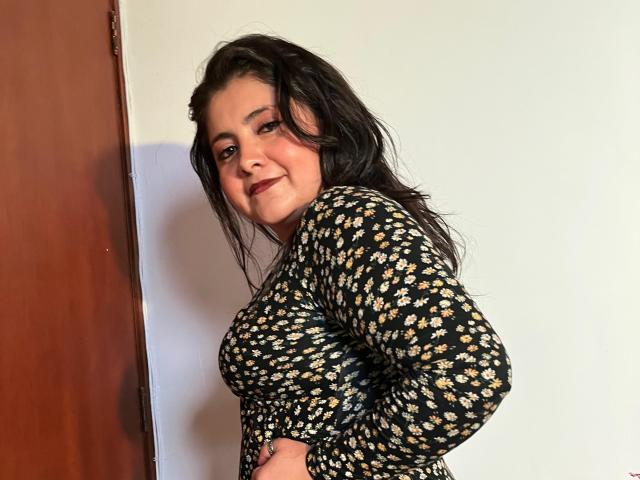 TiffanyAmazing - Sexe cam en vivo - 25731393