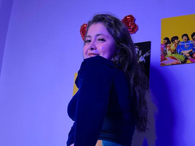 TiffanyAmazing - сексуальная веб-камера в реальном времени - 25731569