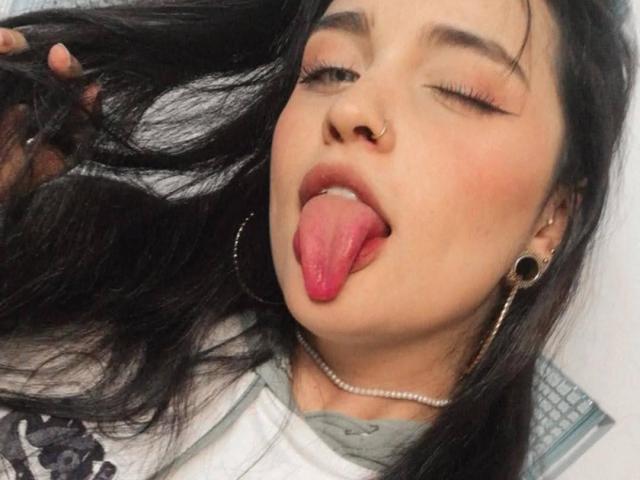 AgathaK - Live porn &amp; sex cam - 25733597