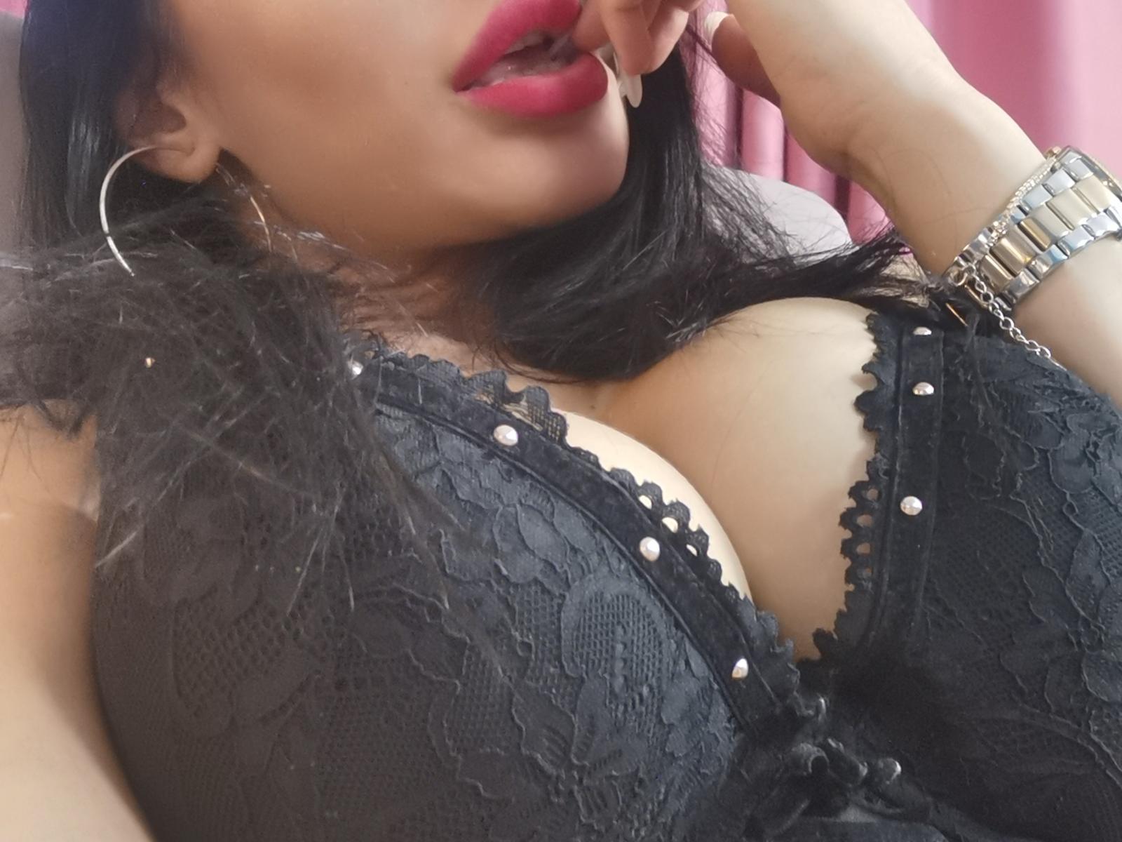 ClaraLoove - сексуальная веб-камера в реальном времени - 25736505