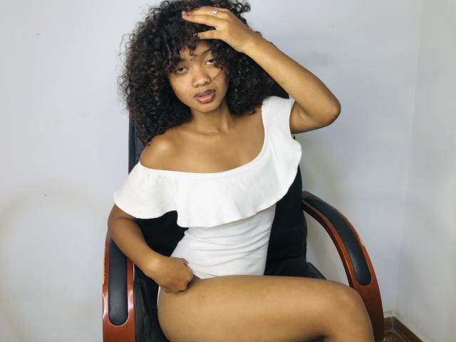 CandyMagicX - Sexe cam en vivo - 25736617