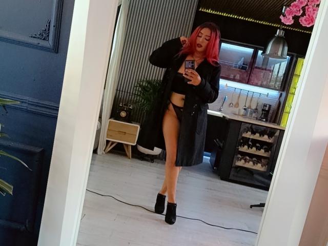 EimyCallahan - ライブポルノ&amp;セックスカム - 25738549