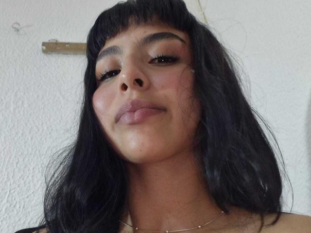 AdaWalton - Live porn &amp; sex cam - 25739417