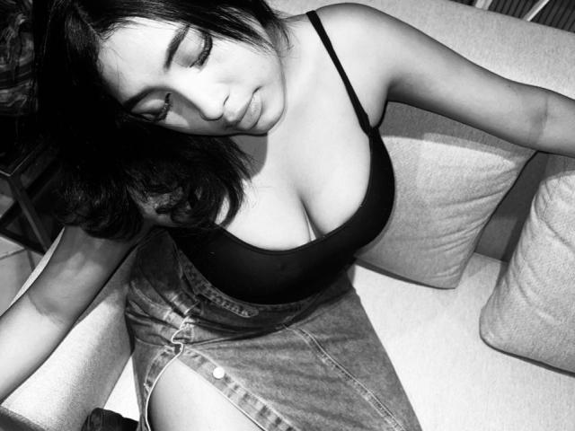 RachelSwein - Camera khiêu dâm &amp; quyến rũ trực tiếp - 25743065