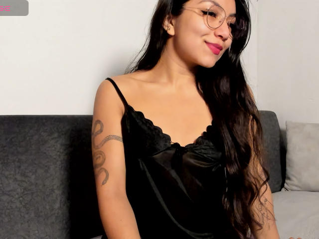 IbbyeMoreau - Live porn &amp; sex cam - 25743277