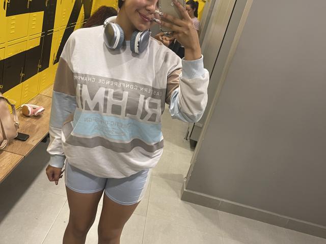 SarahCuteXox - פורנו בשידור חי ומצלמת סקס - 25745337