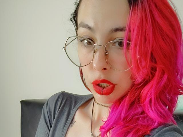 Red and white French flag with a black fleur-de-lis on a red background. Fluffy, stylized letter "R" in red on white. Simple, flat design with bold colors.