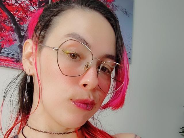 NatashaLau - Élő pornó és szexkamera - 25747225