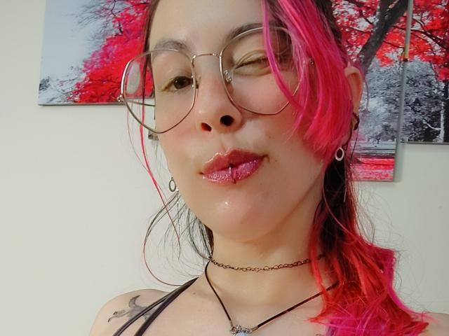 NatashaLau - сексуальная веб-камера в реальном времени - 25747245