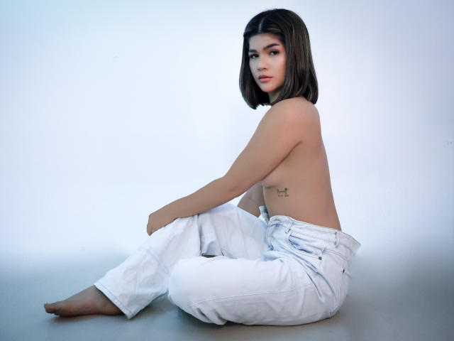 ScarlletZhen - Live sex cam - 25748953