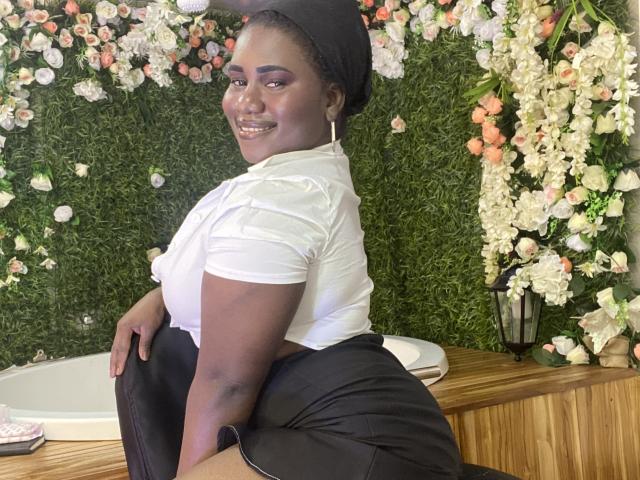 Dilay - Live porn &amp; sex cam - 25753385