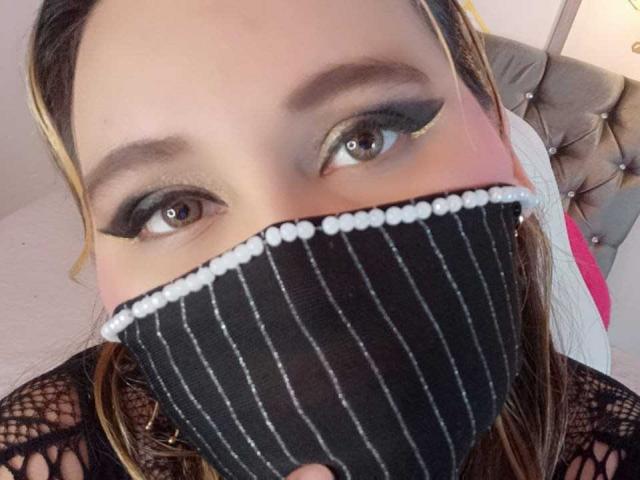 SalmaAzaman - Live porn &amp; sex cam - 25754341