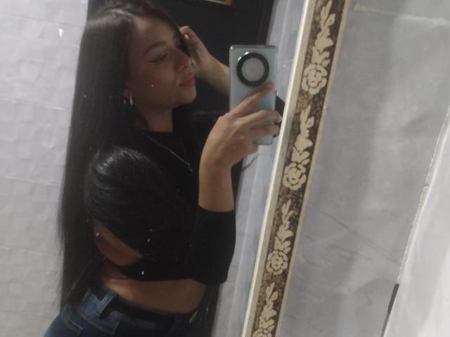 IsslaJones - Live porn &amp; sex cam - 25755045