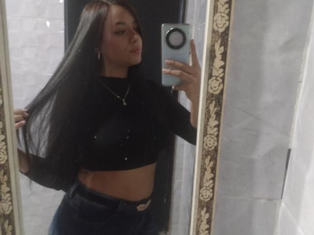 Darablowertg - Live porn &amp; sex cam - 25755049