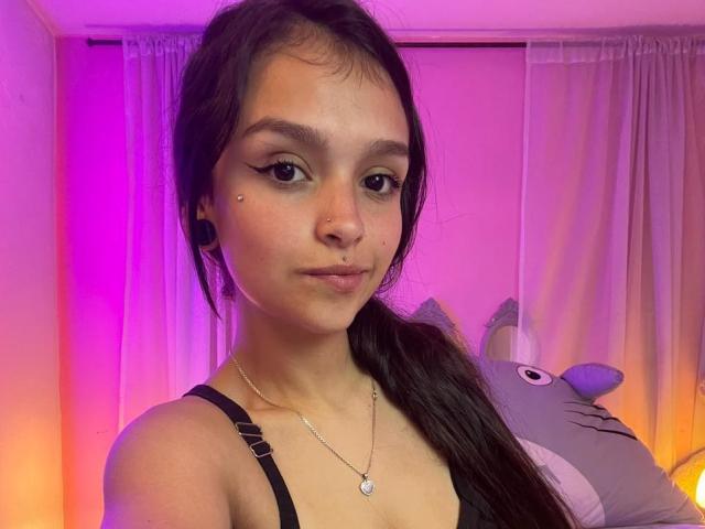 MarietteJones - Live sex cam - 25756769