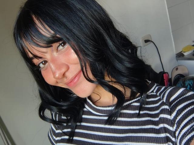 LindaWatsong - Live porn &amp; sex cam - 25756985