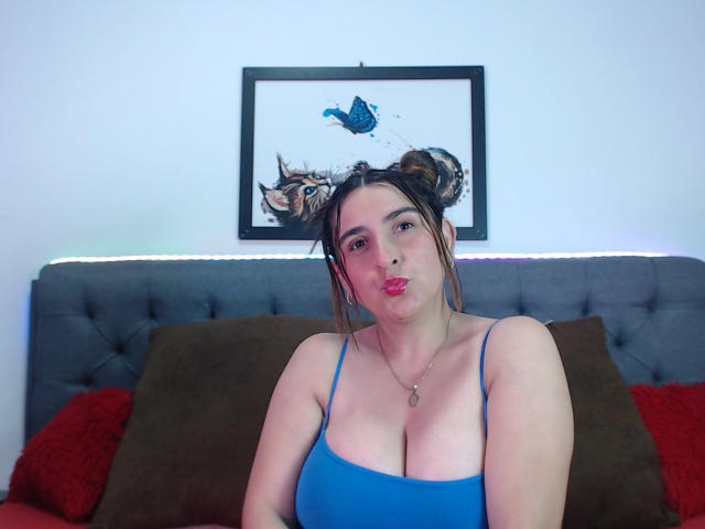 KingaNDher - Live porn &amp; sex cam - 25759649