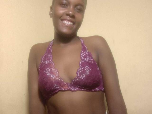 SexiDiva - Live porn &amp; sex cam - 25759741