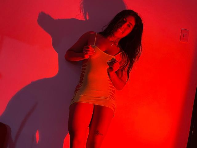 Chanelly - Live porn &amp; sex cam - 25761381