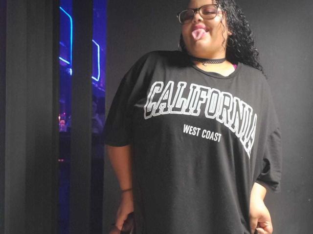 MelannieCarter - Live sex cam - 25761721