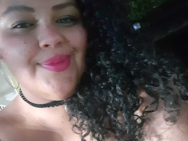 MelannieCarter - Élő pornó és szexkamera - 25761729