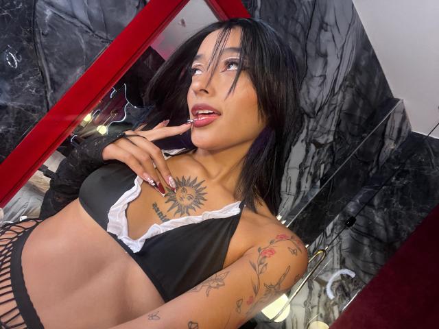 SalomeMille - Live porn &amp; sex cam - 25765653