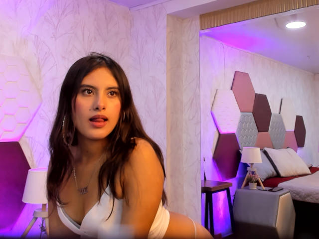 AnnieHotStar - сексуальная веб-камера в реальном времени - 25765841