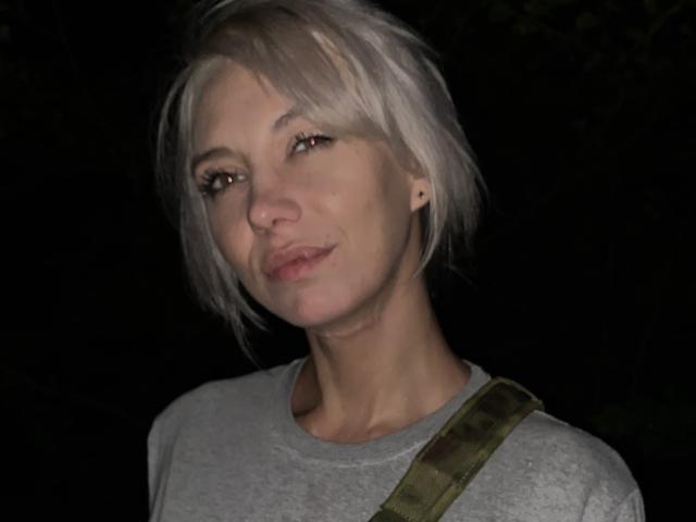 BlondIce - Porno na żywo i seks kamera - 25768909