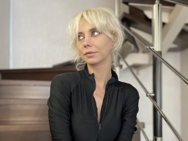 BlondIce - Live porn &amp; sex cam - 25768917