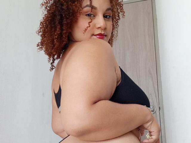 YeraCarey - Camera khiêu dâm &amp; quyến rũ trực tiếp - 25769369