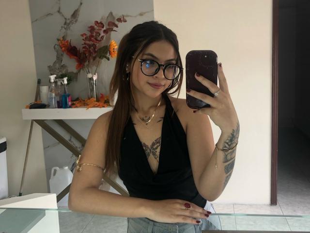 NyraVane - Live porn &amp; sex cam - 25771253