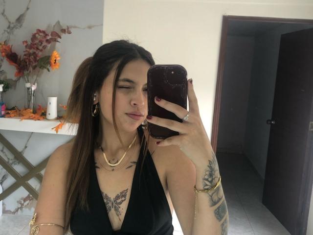 NyraVane - Live porn &amp; sex cam - 25771261