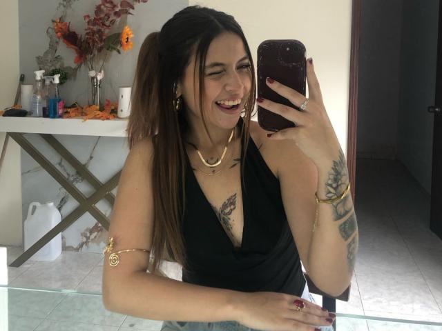 NyraVane - Live porn &amp; sex cam - 25771265